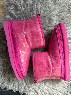 Juicy Couture "Klash" hot pink winter boots